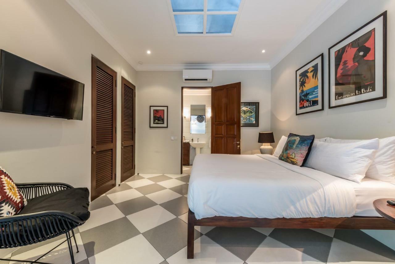 3 Bedroom Close To Villa *